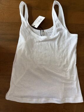 LESET White Scoop Neck Tank $88 NWT at Revolve